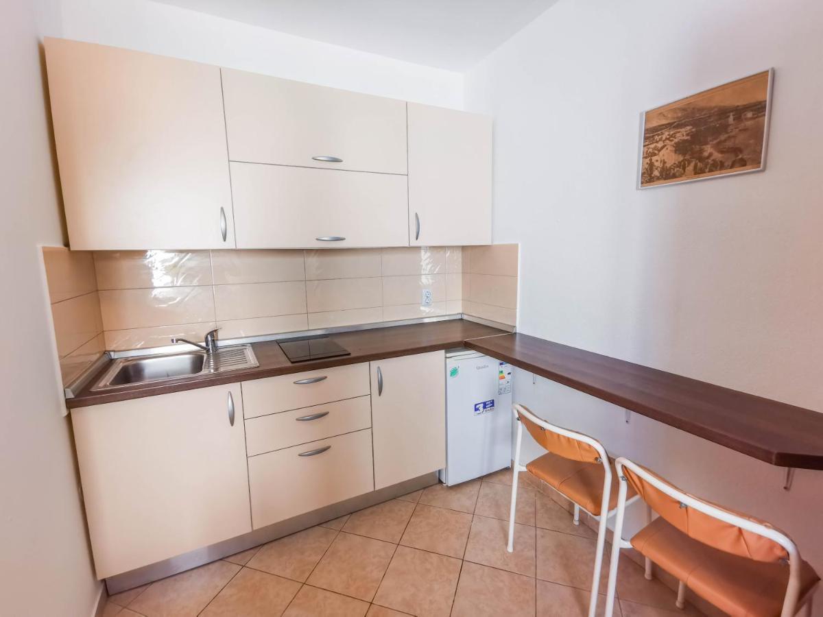 Apartments Patrick Башка-Вода Екстер'єр фото