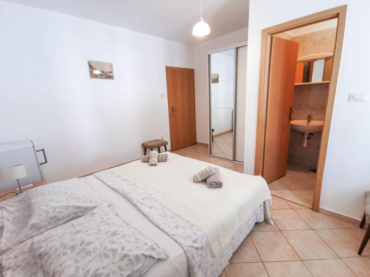 Apartments Patrick Башка-Вода Екстер'єр фото