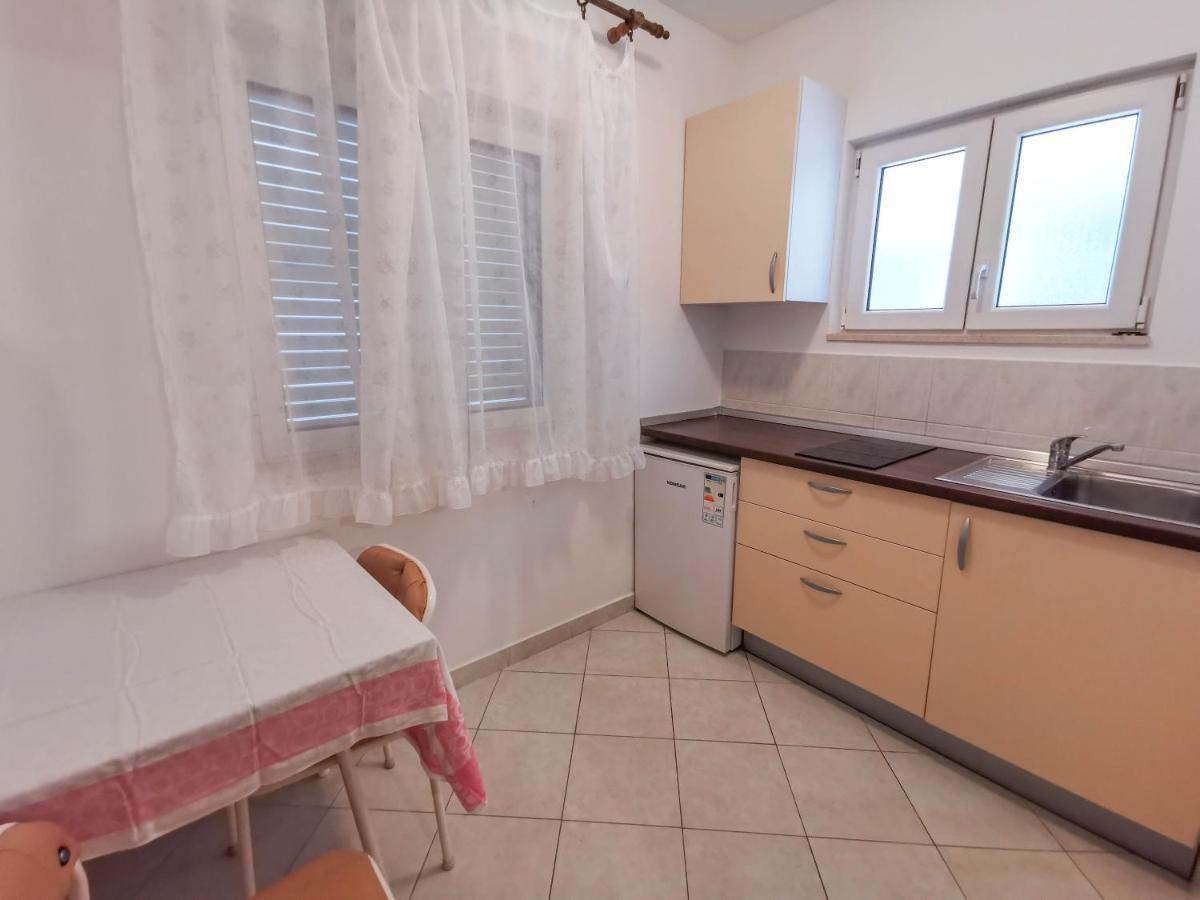 Apartments Patrick Башка-Вода Екстер'єр фото
